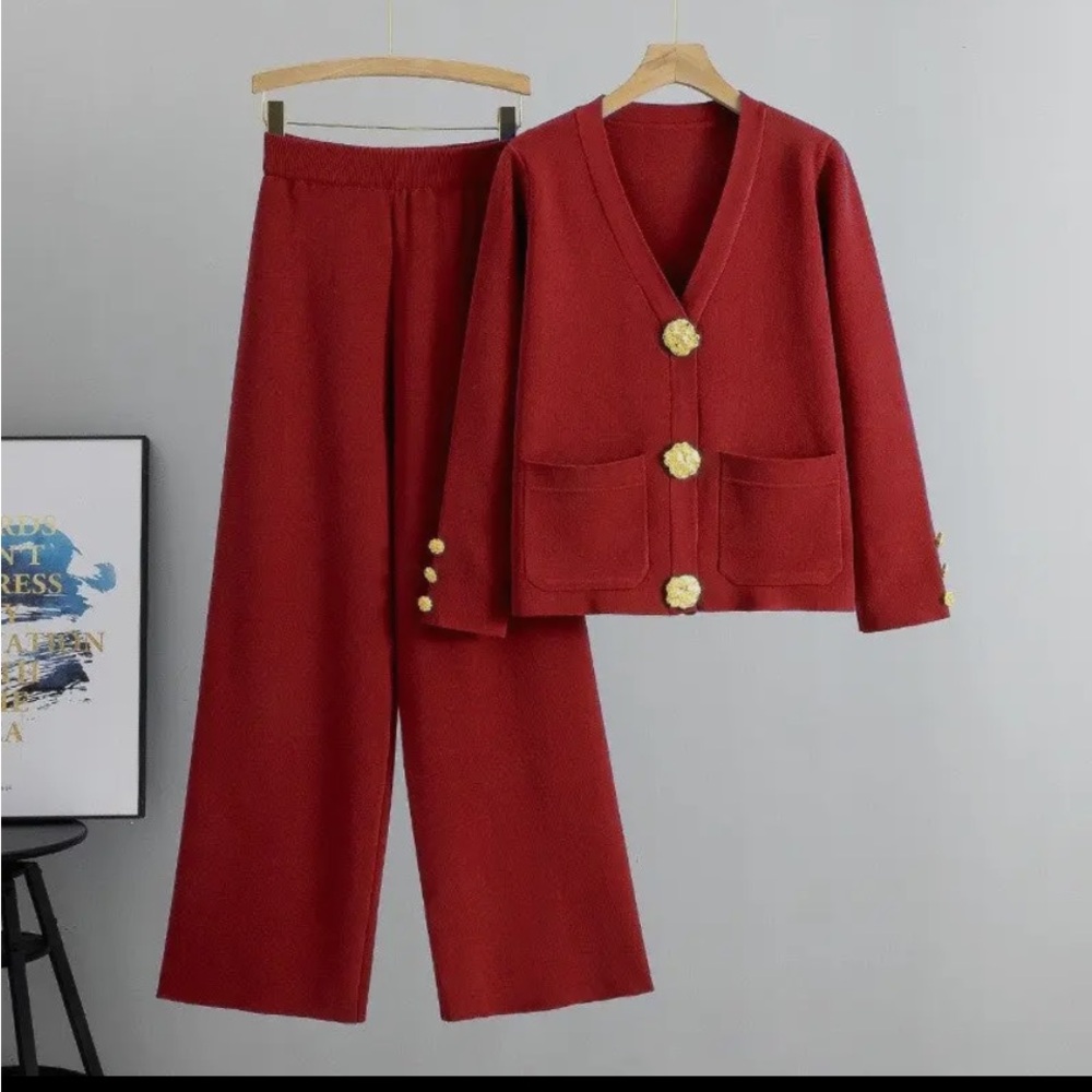 0870.  Elegant Red Knit Wide Leg Pantsuit